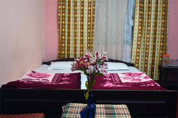 CHINGTHANG HOTEL & RESTAURANT, Gangtok 5